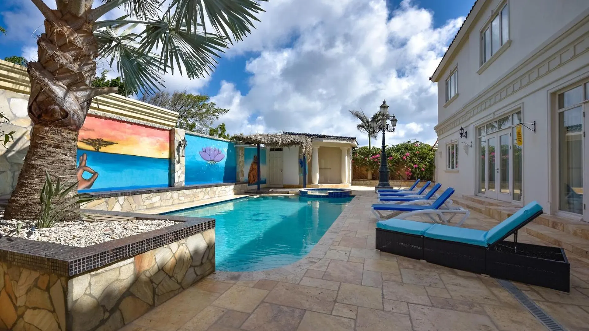 La Casa Piu Bella Where The Customer Is King Palm Beach 0*,  Aruba
