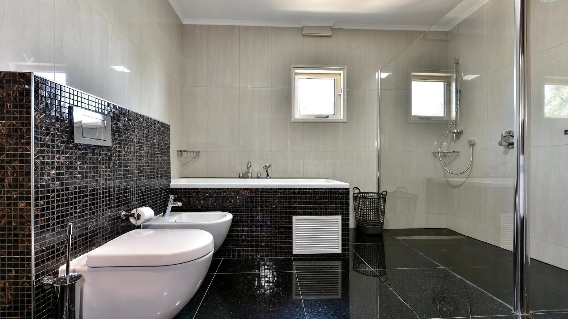 Villa La Casa Piu Bella Where The Customer Is King Palm Beach