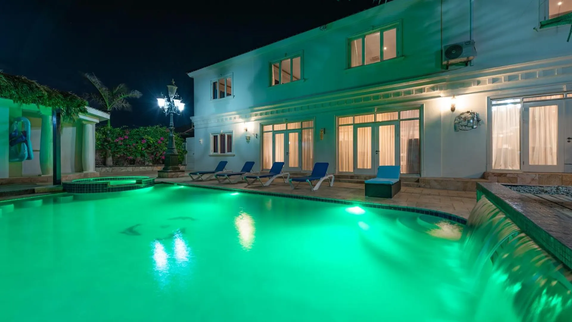 La Casa Piu Bella Where The Customer Is King Palm Beach Villa